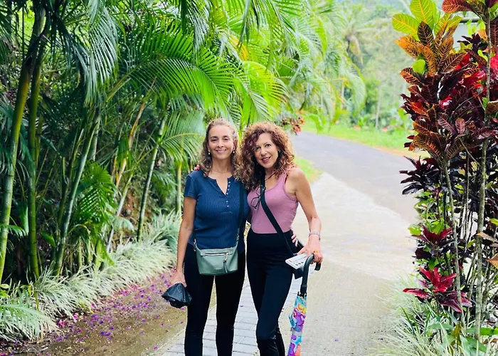 Fab Valley Homestay